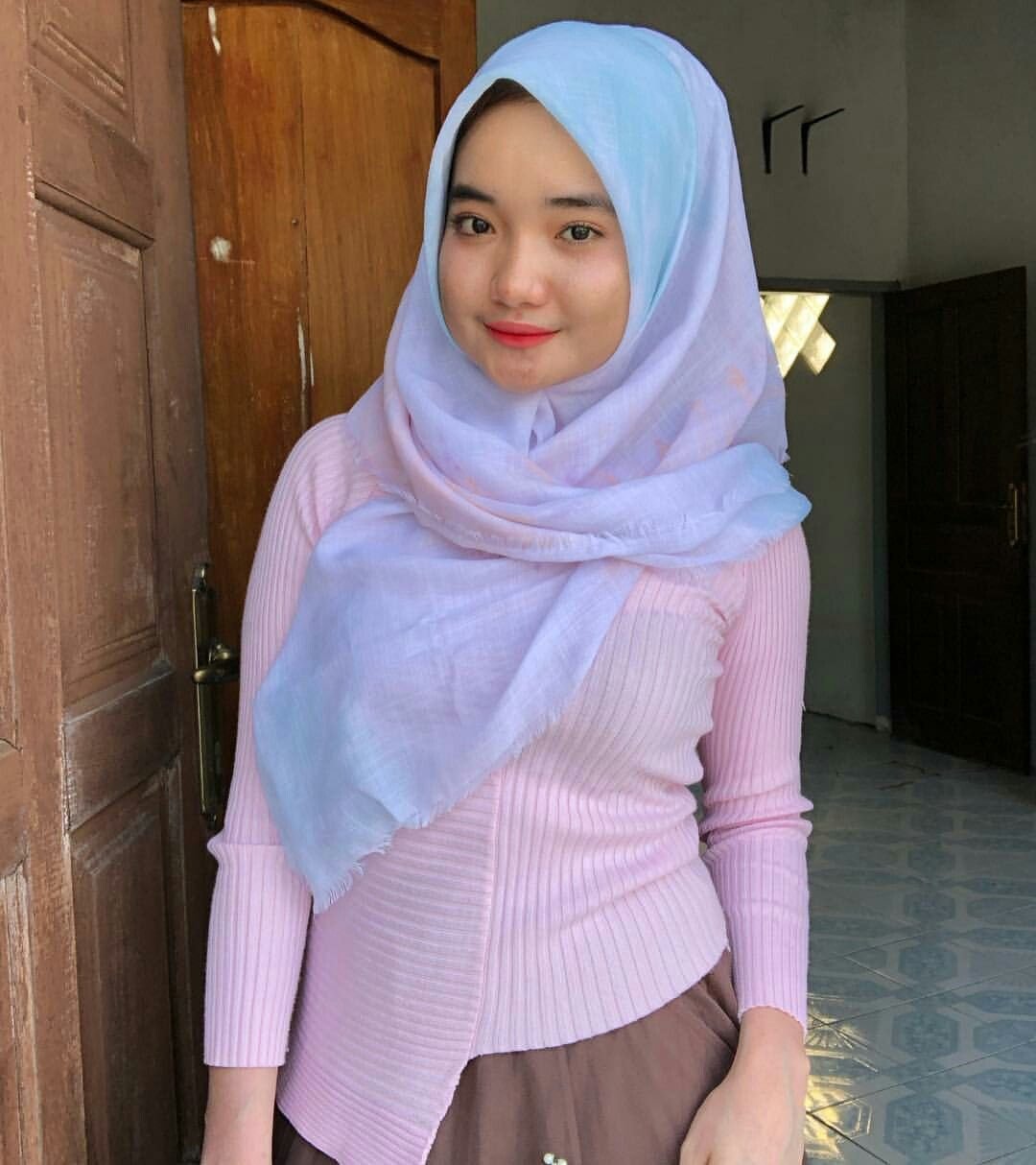 Viral Bocil Hijab Indo Hug Tightly Without Distance Wiwik Top Global